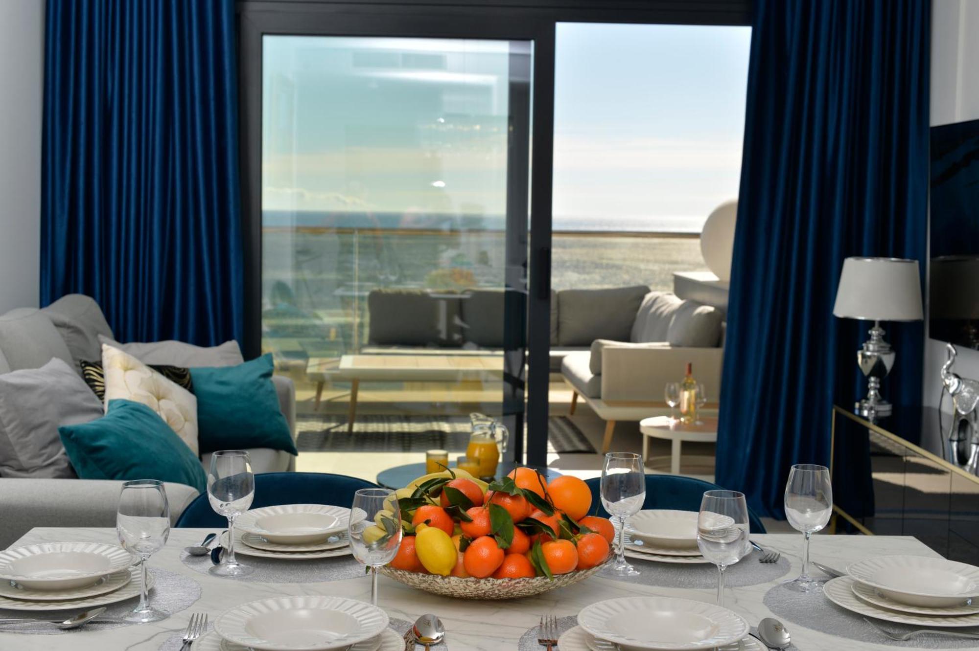 Sunset Cliffs Apartment
